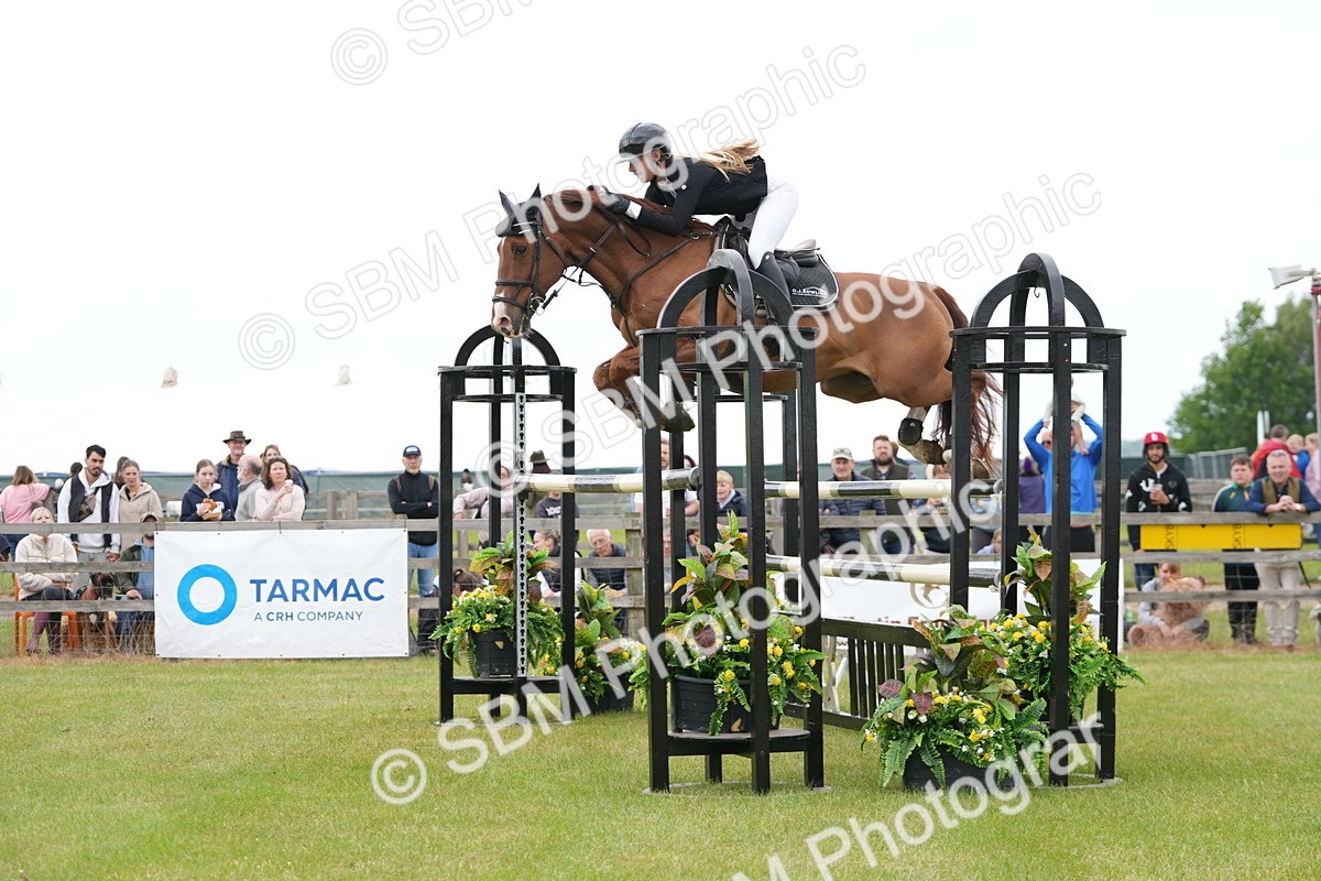 SBM_06435 - Class 202 - National 1.40m Open