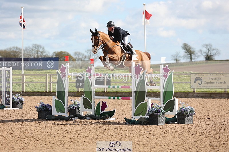 240419A-162108-09334 - Cls 10, 2 Star Big Tour 145cm  15.45 to 16.35 break