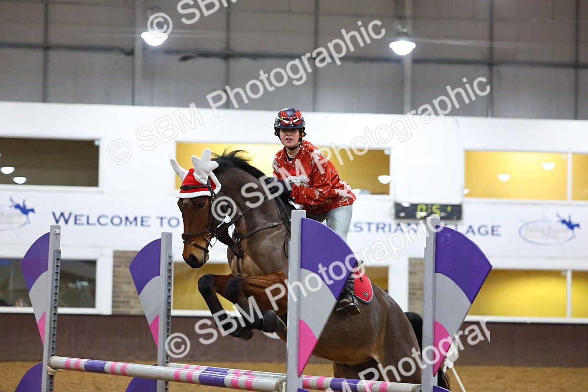 SBM_003348 - Class 8 - Christmas Jumpers 1.10m