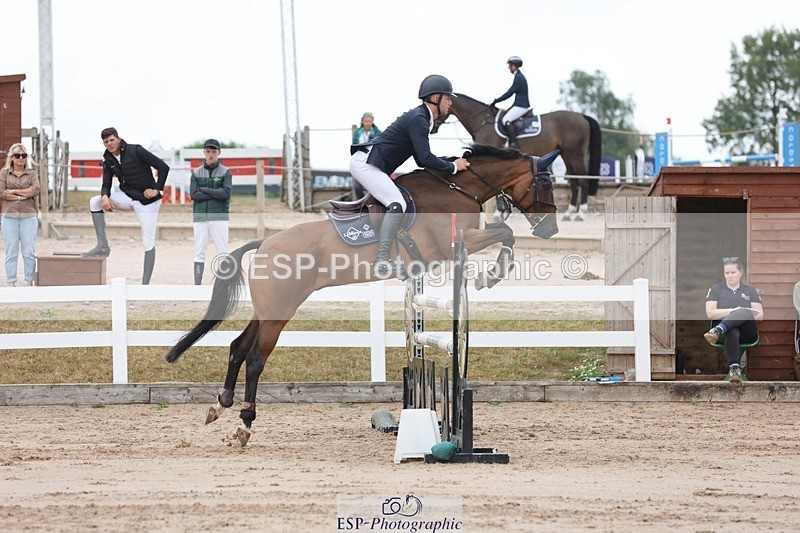 250717-110631-04186 - Cls 13, 1 Star Silver Tour Start to Break