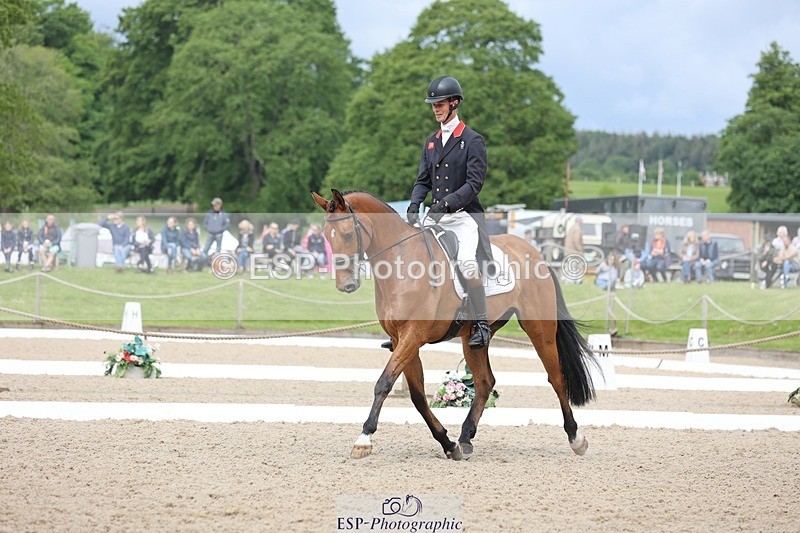 240524-104216-07477 - 264-BLS_ABSOLUTELY-William_Fox-Pitt