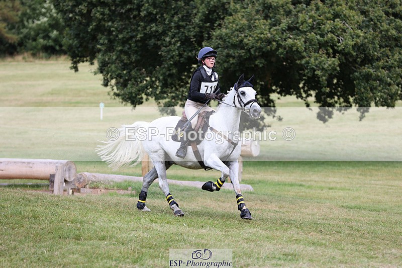 240825X-145704-35148 - 80cm XC 14.30 to 15.30