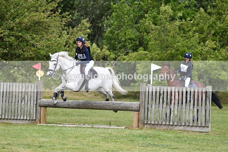 WJ5_3375 - Class 5 80cm Pairs