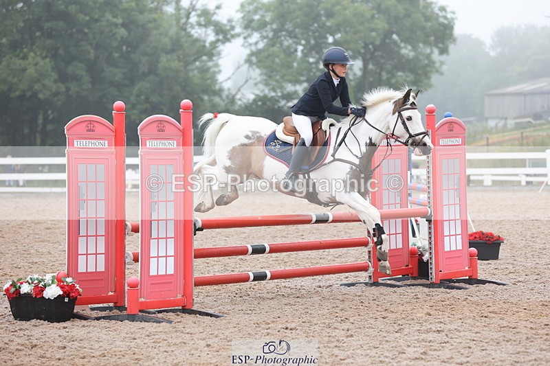 240630A-100241-11702 - Cls 30 British Novice and 80cm Open