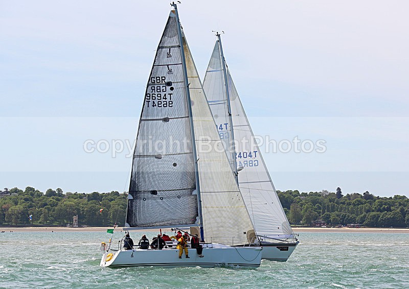 130601 GBR9694T WT7A9642 - ROUND THE ISLAND RACE - 1st June 2013