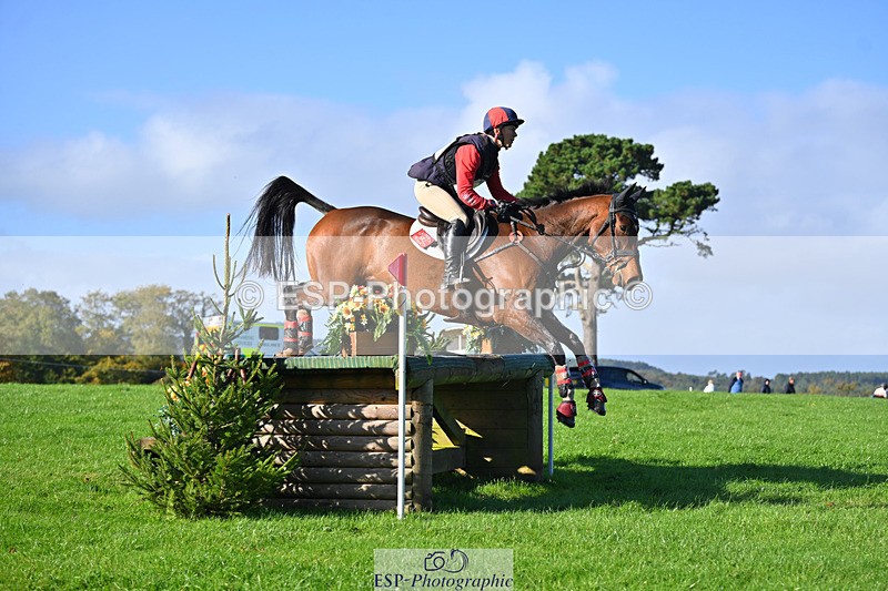 241025-105529-06629 - 009-Louisa.Lockwood-GRANTSTOWN.AMADEUS