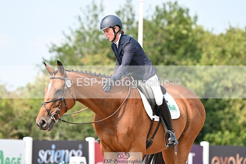 250816-134945-04779 - 117-Sophie.HawkeENORMOUSE