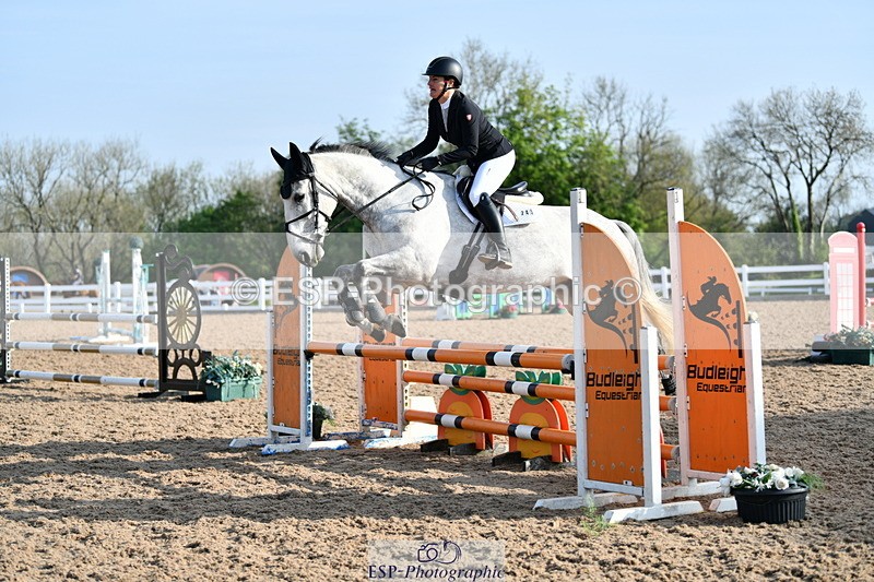 240511A-080134-10455 - Cls 27 85cm National Am Quali