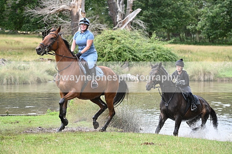 WJ7_3491 - Time at Water 12:15 to 12:50