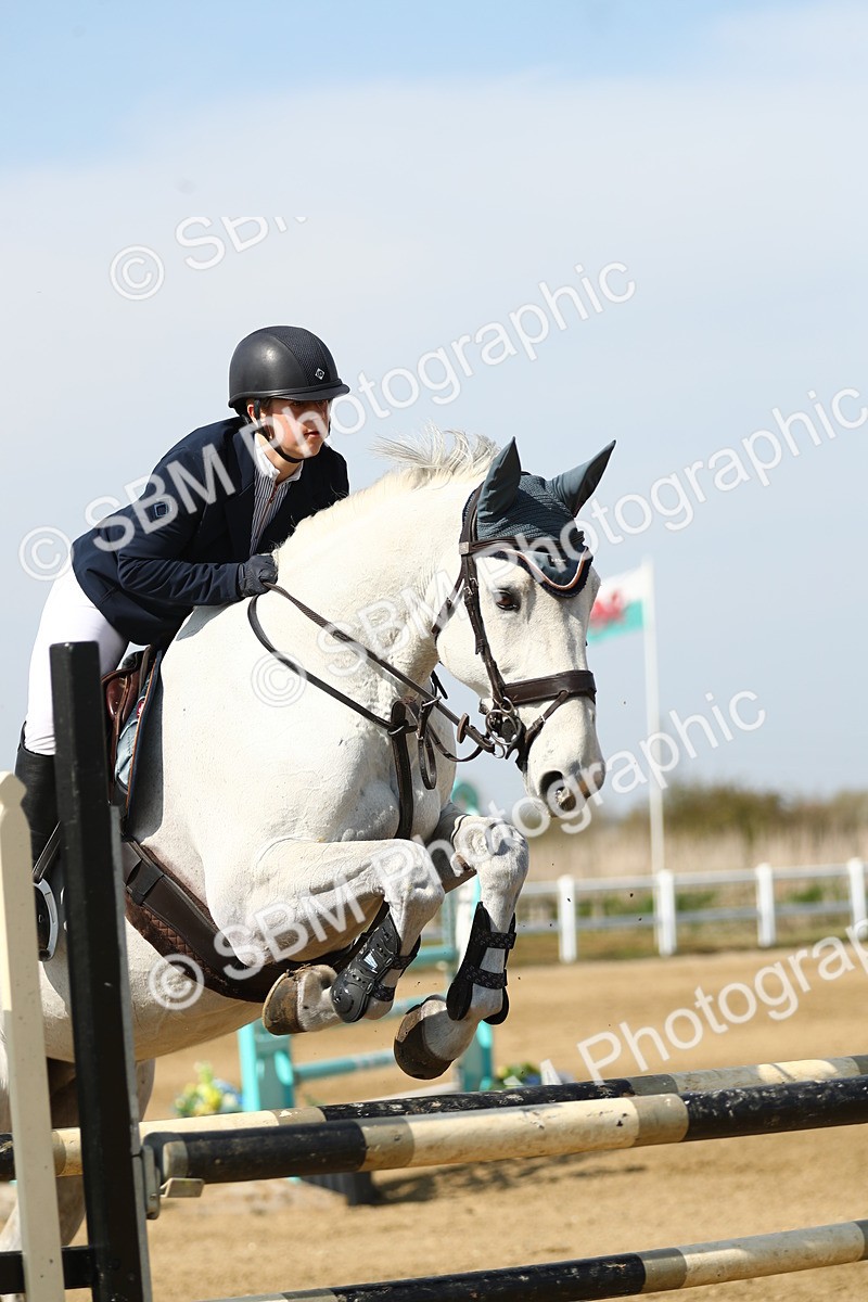 SBM_002825 - Class 11 - Senior Foxhunter - 1.20m