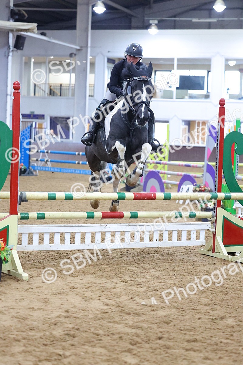 SBM_004840 - Class 12 - Senior British Novice - 90cm Open