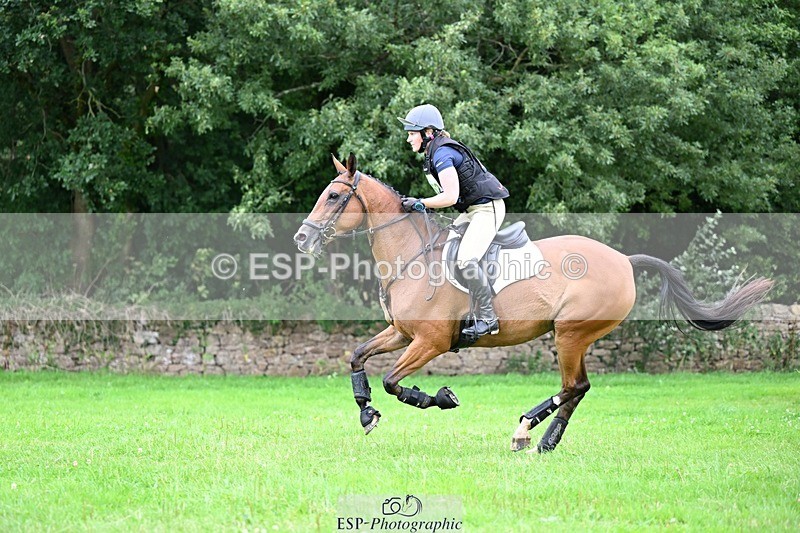 240803-132322-06587 - 152-Suzanne_Ross-FINDATIE_BRACKEN