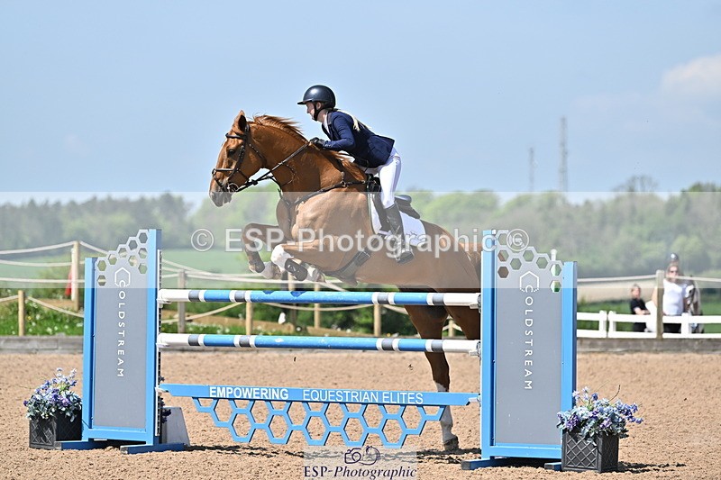 240509A-121701-01714 - Cls 10 National 1.30m Open