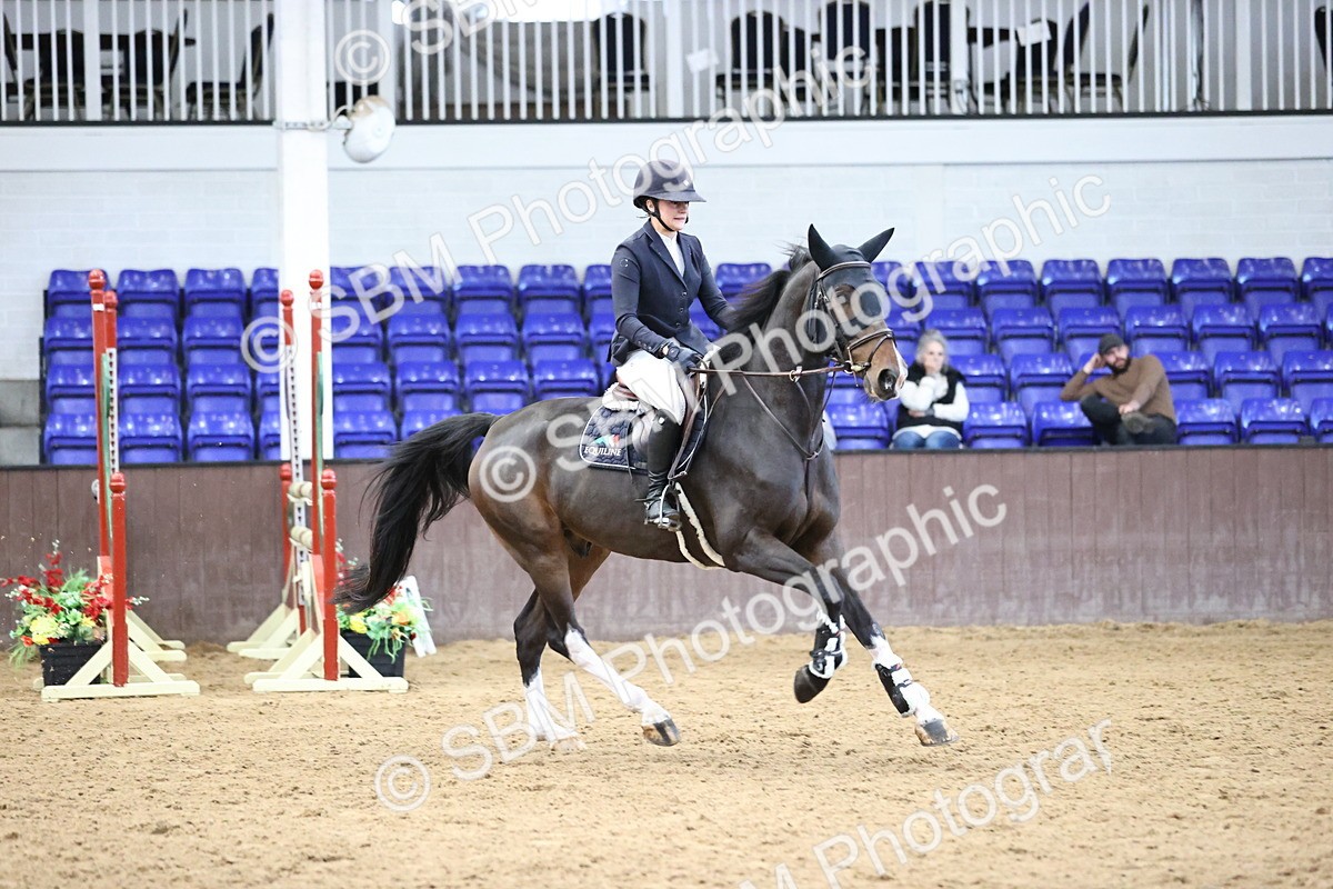 SBM_001732 - Class 4 - Senior Newcomers - 1.10m Open