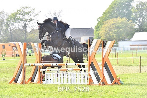 BPP_7528 - CLASS 6 Nisbets Fresh From The Farm & The Golf Inn 1.00m Amateur Championship