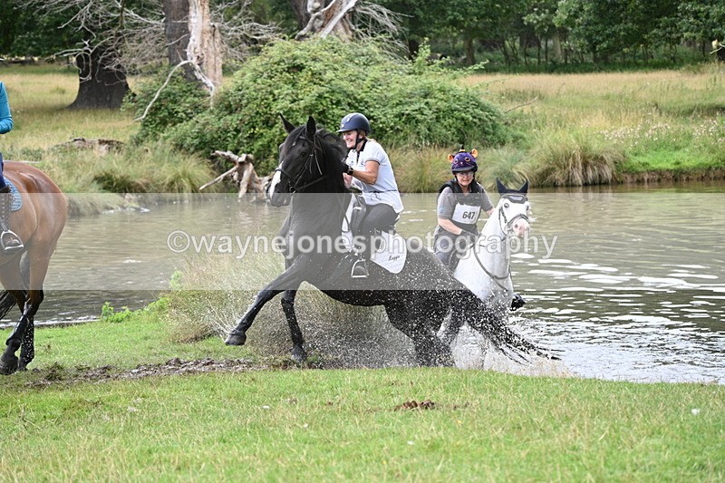 WJ7_2685 - Time at Water 11:37 to 12:13