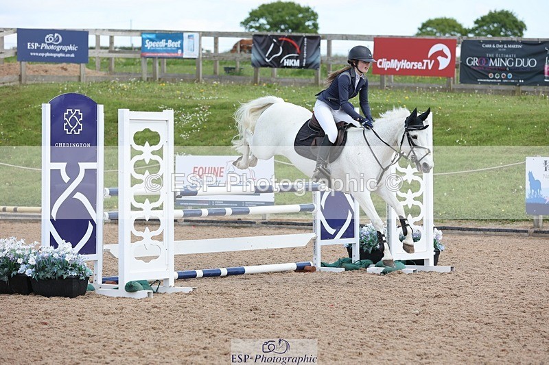 250504-124355-02562 - Cls 5 Pony Foxhunter and 1.10m Open