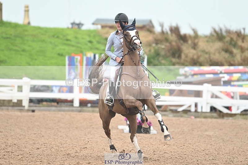 240720A-123047-14770 - Cls 11, 1 Star Bronze Tour Jump Off and Presentations