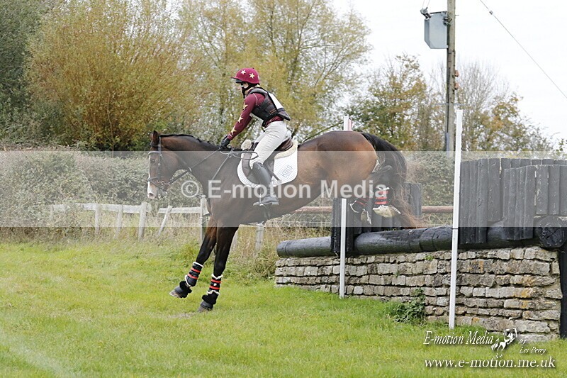 WWHT 181020 WWHT 181020 1563 - WWEC Open (1.00m)  18/10/20