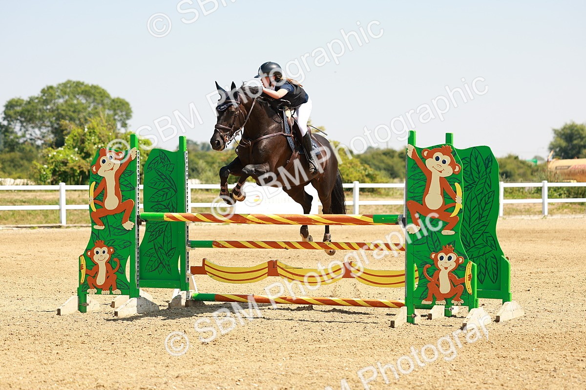 SBM_001371 - Class 4 - Senior Newcomers - 1.10m