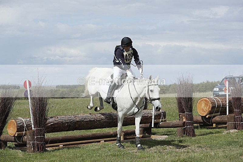 BVHT 140517  NXC -555 - Class 2 XC Novice 14/05/17