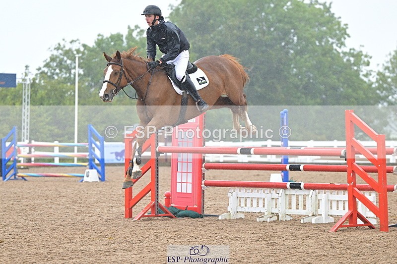 240925A-131226-00788 - Cls 4 Newcomers and 1.10m Open