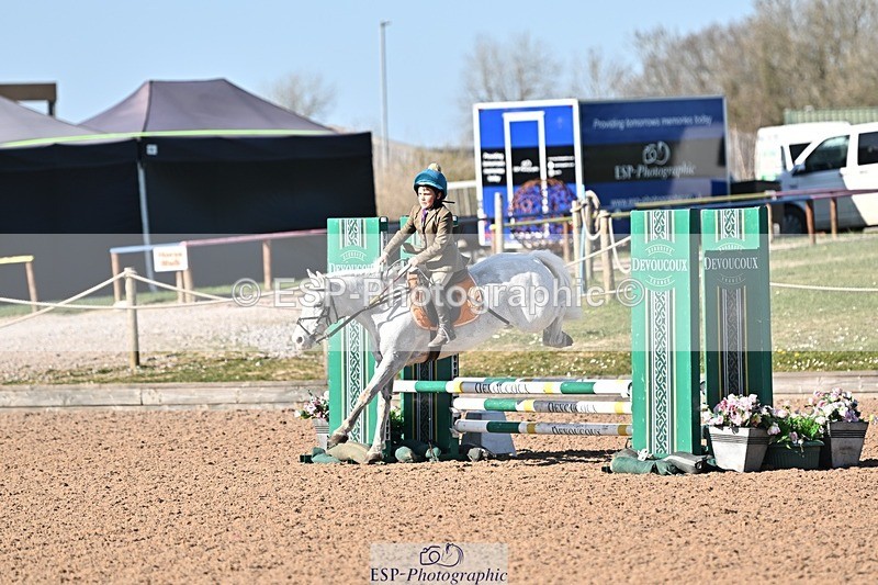 250401-163400-00138 - 60cm classes