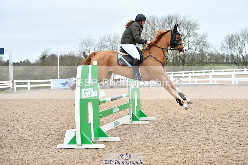 240112A-093627-00102 - Cls 2, British Novice and 90cm Open
