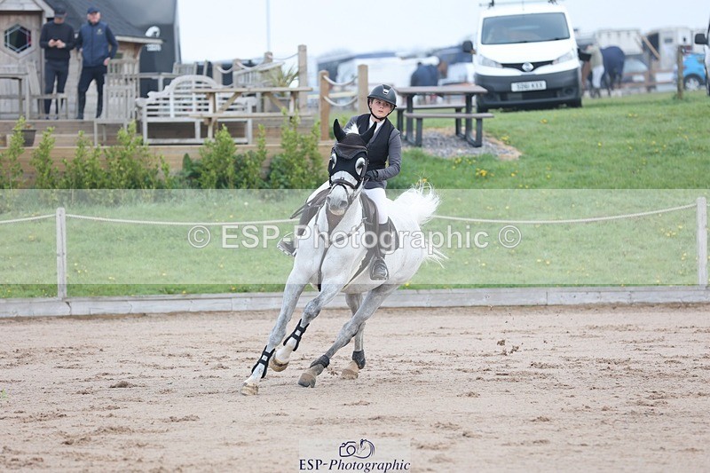 250424-091125-02609 - Cls 29 Young Horse 6yr old