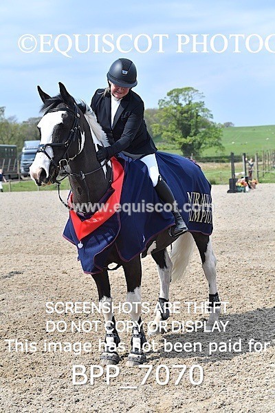 BPP_7070 - CLASS 5 FRI Veterans Show Jumping