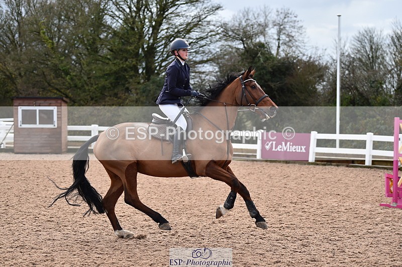 231203A-125958-01254 - Cls 9+10 Children on Horses 1m & 1.10m