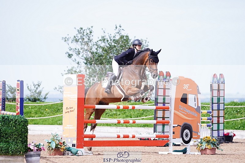 240803A-101122-07136 - Cls 29 Snr Foxhunter