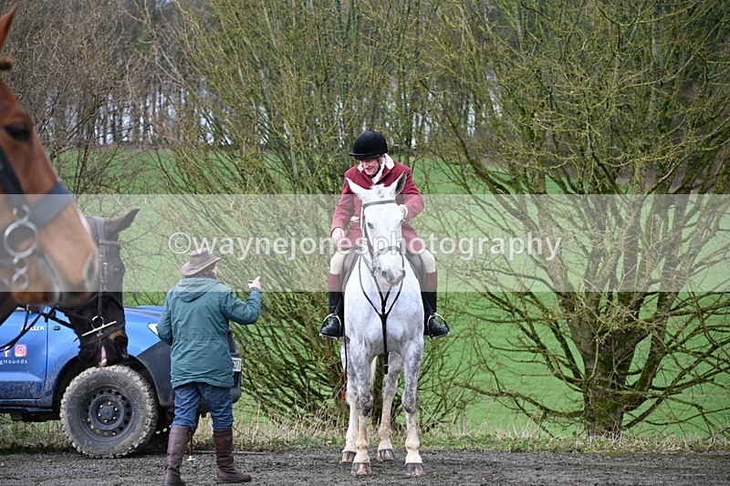 WJ6_8521 - Meet & Line One