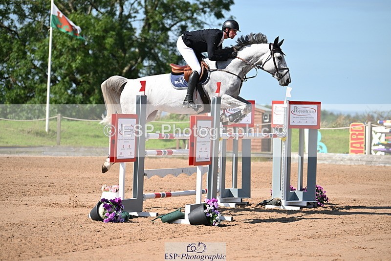 240718A-101758-04452 - Cls 1, 3 Star Small Tour 1.35m