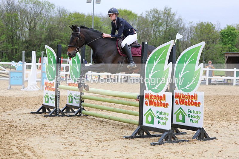 3E7A4816 - Class 11: Junior 80cm