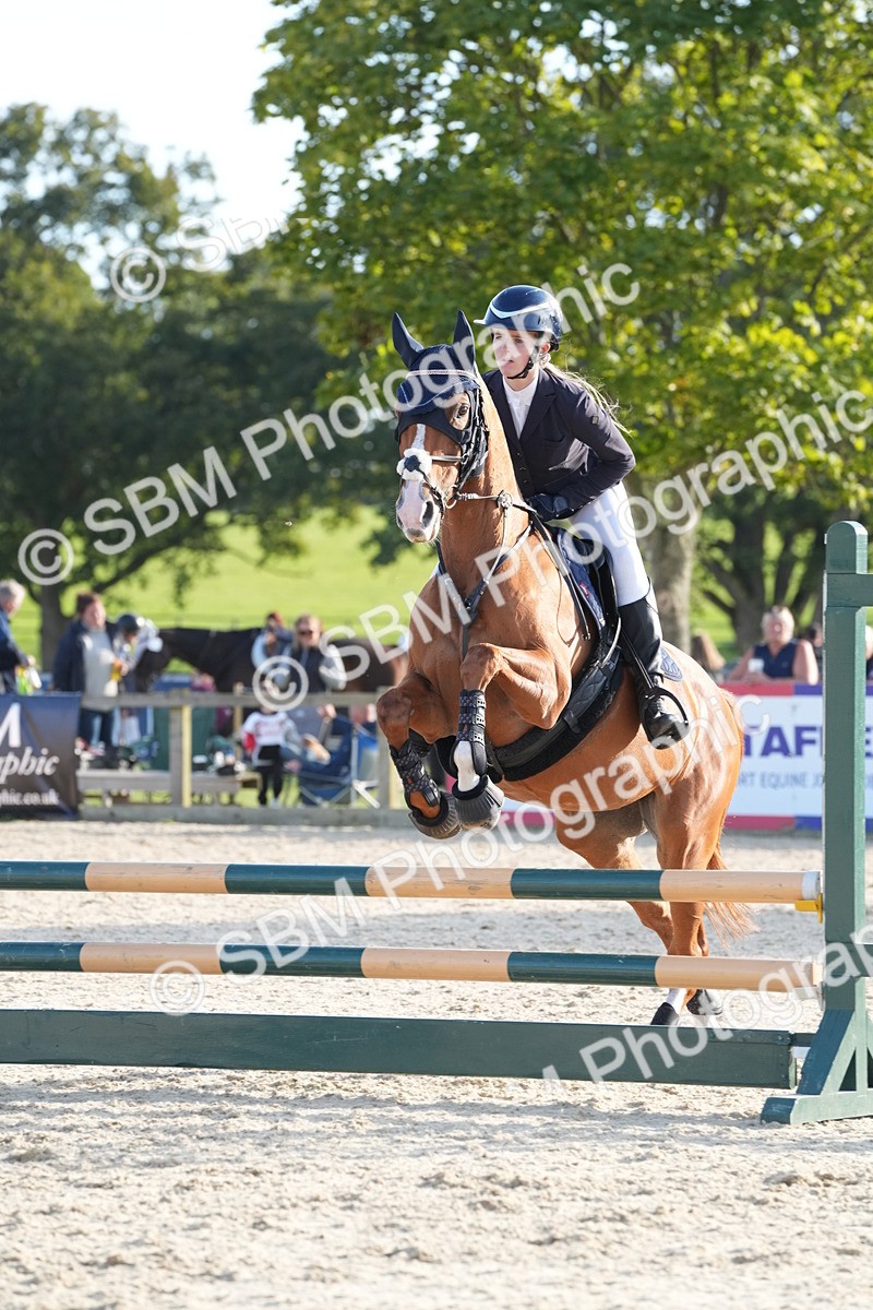 SBM_53386 - J23 - Junior Horse 70cm Championship