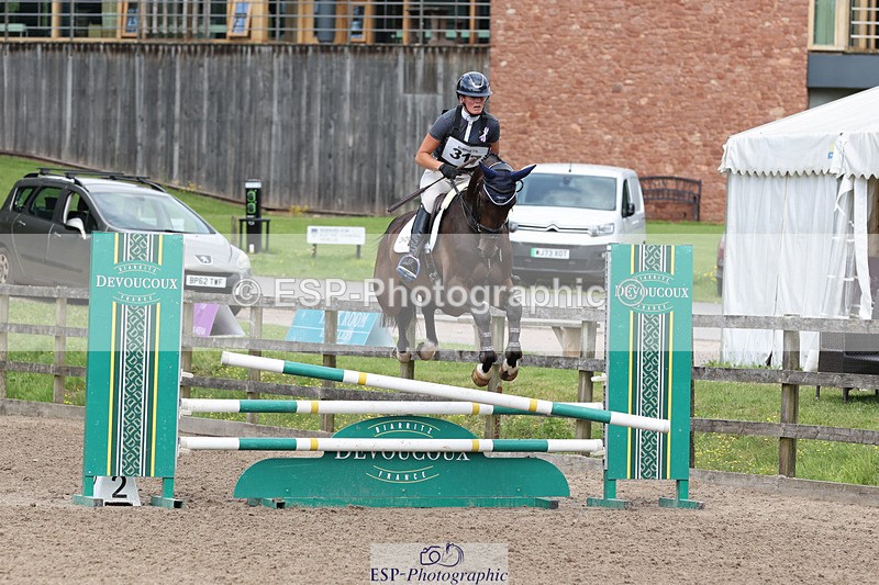 240804-105229-11330 - 317-Flora_Harris-TOUBALOU_C