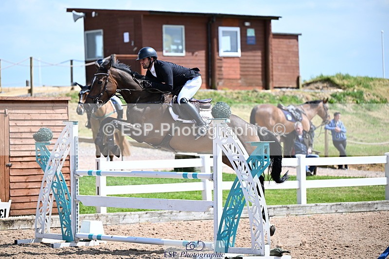 240605A-145045-00804 - Cls 4 Newcomers and 1.10m Open