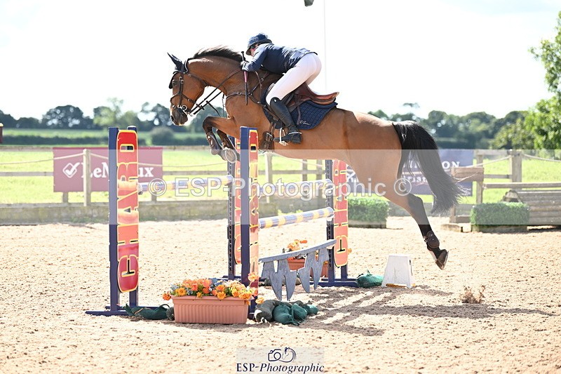 240913A-124917-04429 - Cls 15 Snr Foxhunter