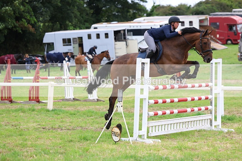 3E7A8449 - Class 8: Senior Foxhunter/1.20m open
