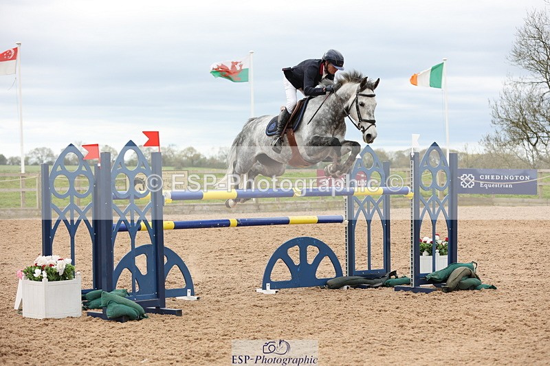 240419A-111427-06391 - Cls 2, 2 Star Small Tour 1.30m