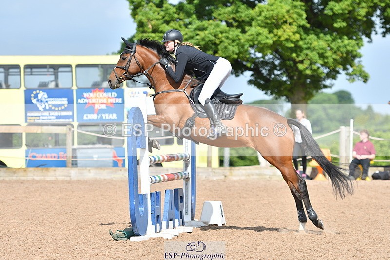 240609A-100412-03669 - Cls 16 Snr Discovery and 1m Open