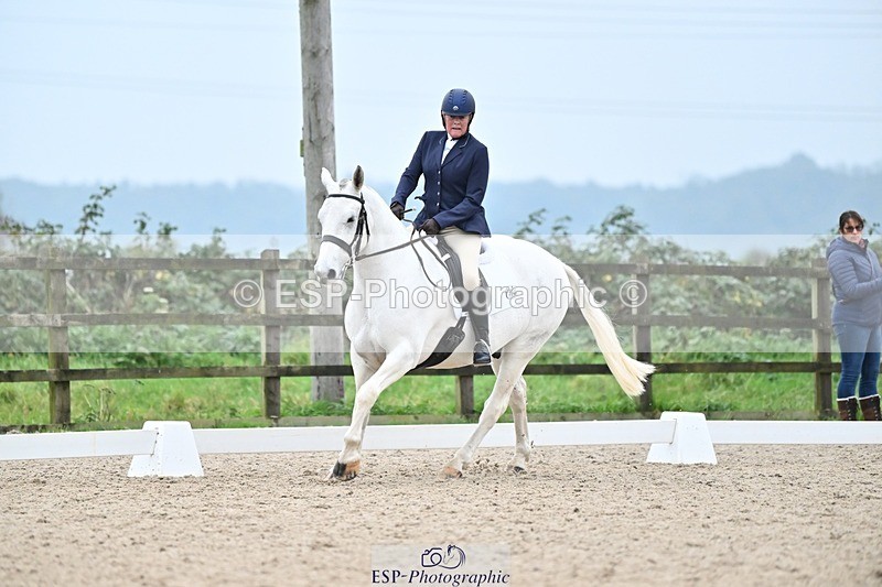 241103-152843-03135 - Novice 1 - 14.44 to 16.08