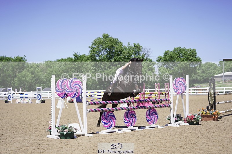 230624A-135416-01703 - Cls 25 Pony Newcomers & 1m Open