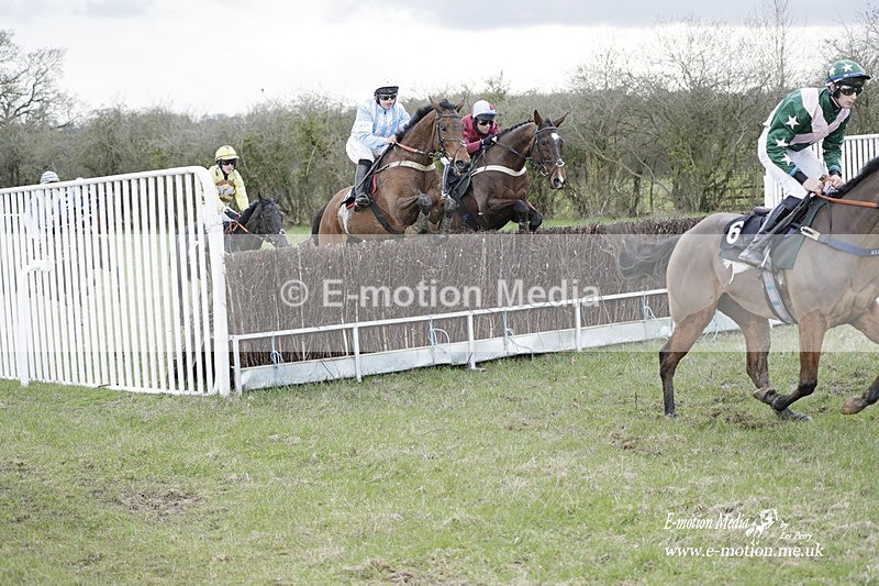 PtP 180323 942 - Shelfield Park Races with Croome & West Warwickshire Hunt  18/03/23