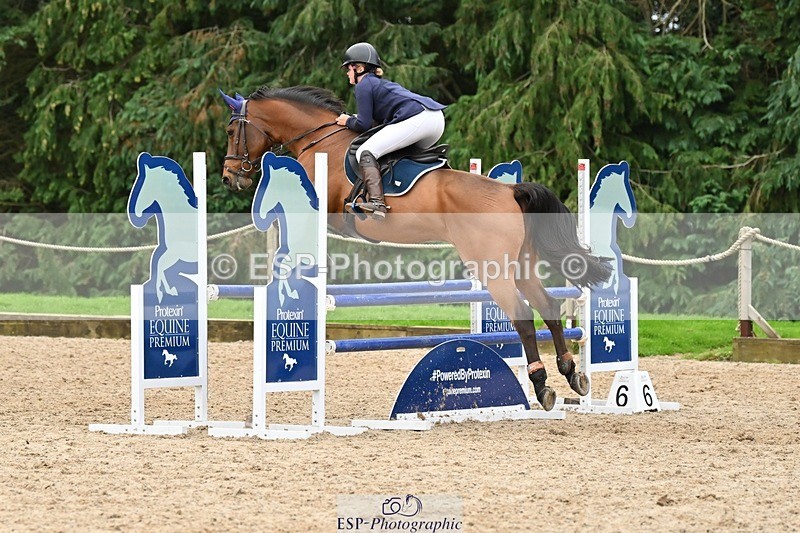 230930-172633-01654 - Cls 9 1m Club