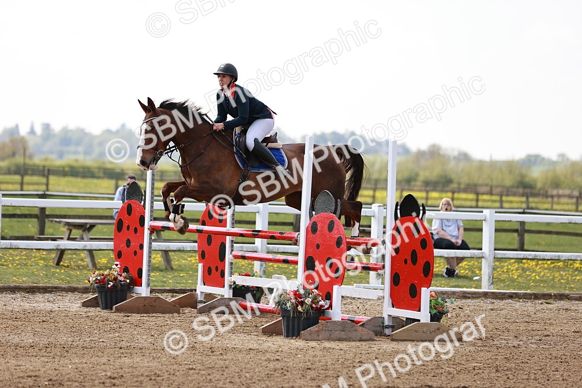  - Class 24 - Senior Newcomers - 1.10m