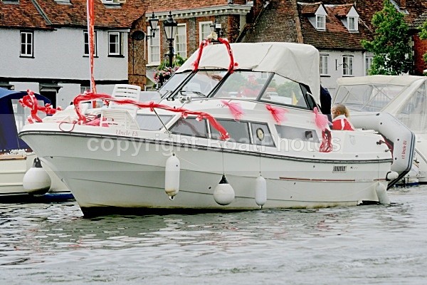 090704 UNCLE ELI IMG_0094 - HENLEY REGATTA  SATURDAY 4th JULY 2009