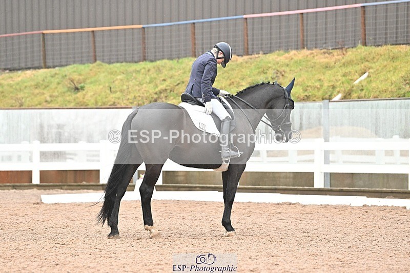 250215-121204-03351 - 228-Louise.Hutchinson-Shovern.Noire