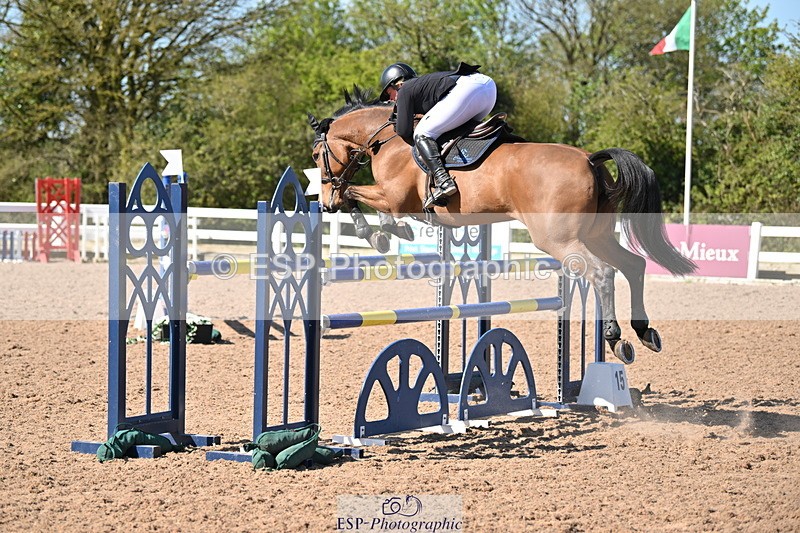 240420A-104931-10396 - Cls 19, 1 Star Silver Tour 1.20m